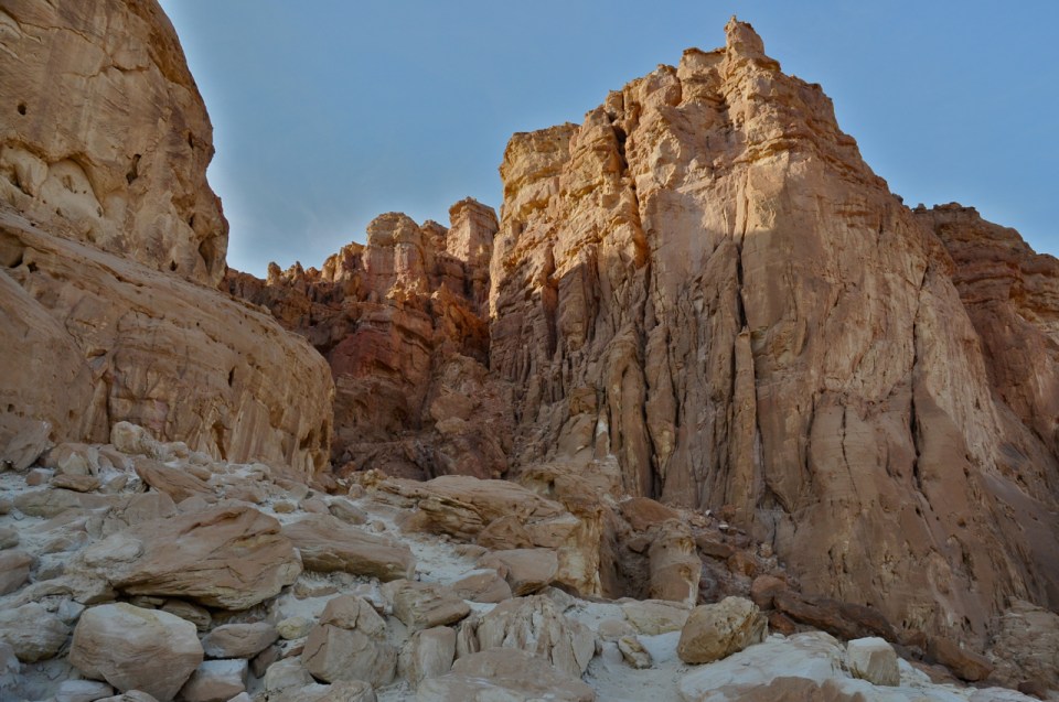 Timna cliffs